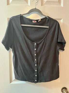 Levi's Monica Short Sleeve T-Shirt in Navy Blue
